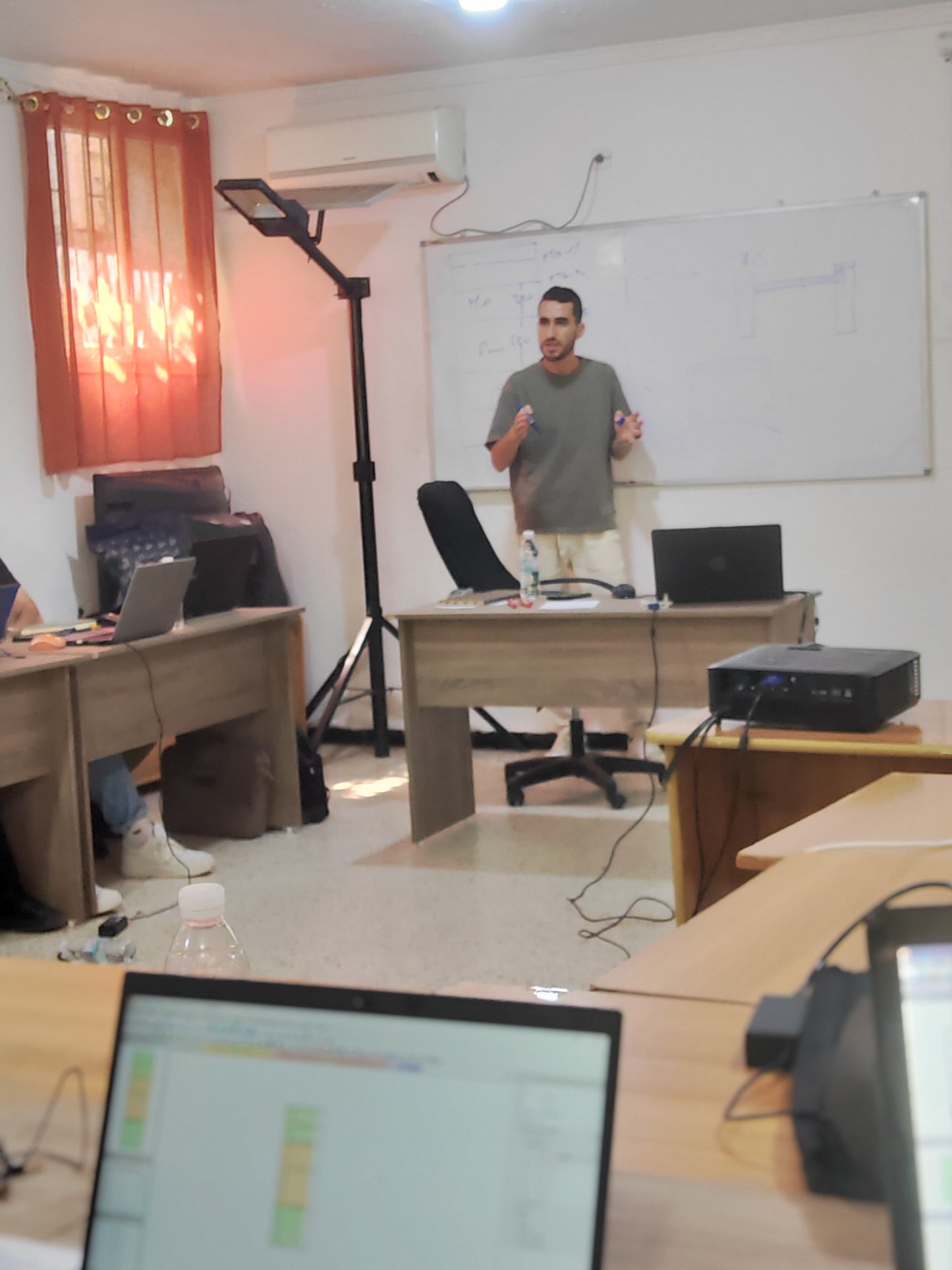 Formation Polyboard( conception production dressing meuble et cuisine)